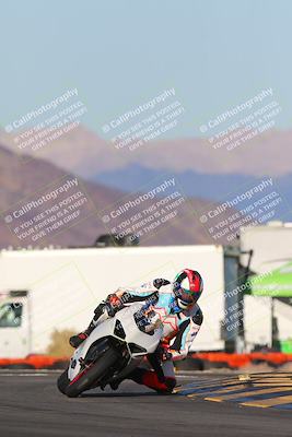 media/Dec-05-2024-Racers Edge (Thu) [[e102e0690b]]/3-B Group/Session 5 (Turn 16)/
